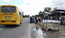 Xe đầu kéo cán chết nữ sinh viên đang trên đường về quê